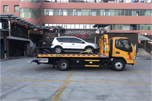 和龙附近汽车拖车电话