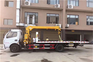 和龙附近汽车轮胎更换